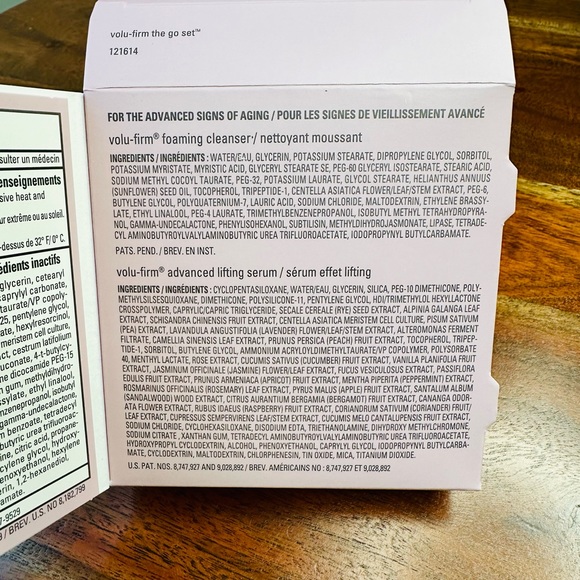 TimeWise Repair Travel Size Mini Volu-Firm The Go Set by Mary Kay - Picture 7 of 8